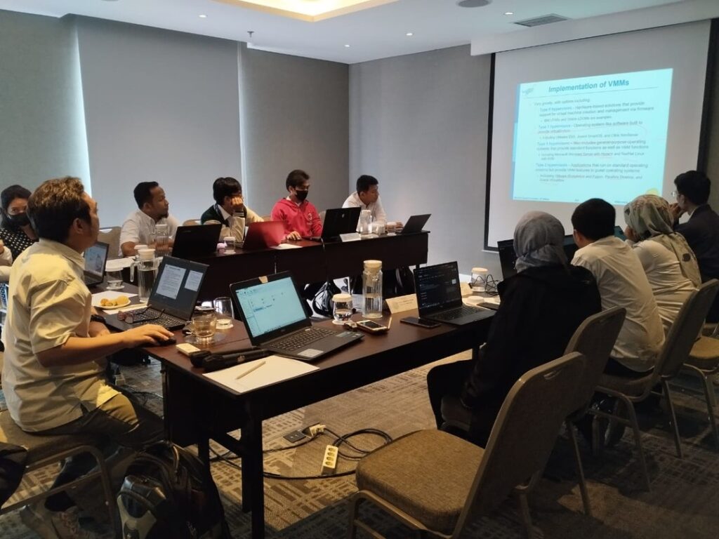 Alhamdulillah .. Alhamdulillah ... Alhamdulillah ..Sudah selesai di laksanakan Training Inhouse (1)